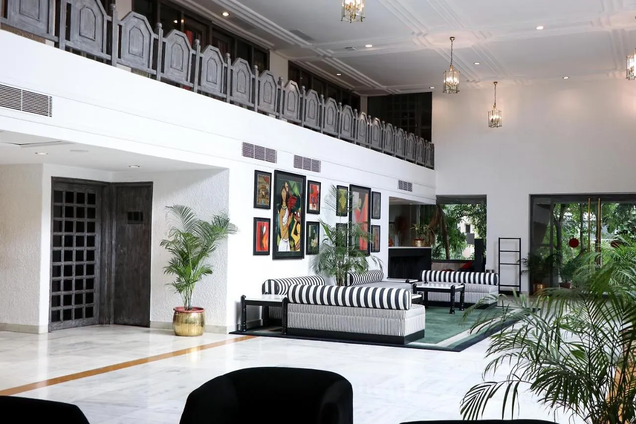 ****  Rajdarshan - A Lake View Hotel In Udaipur India
