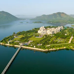 Resort Raffles, Udaipur