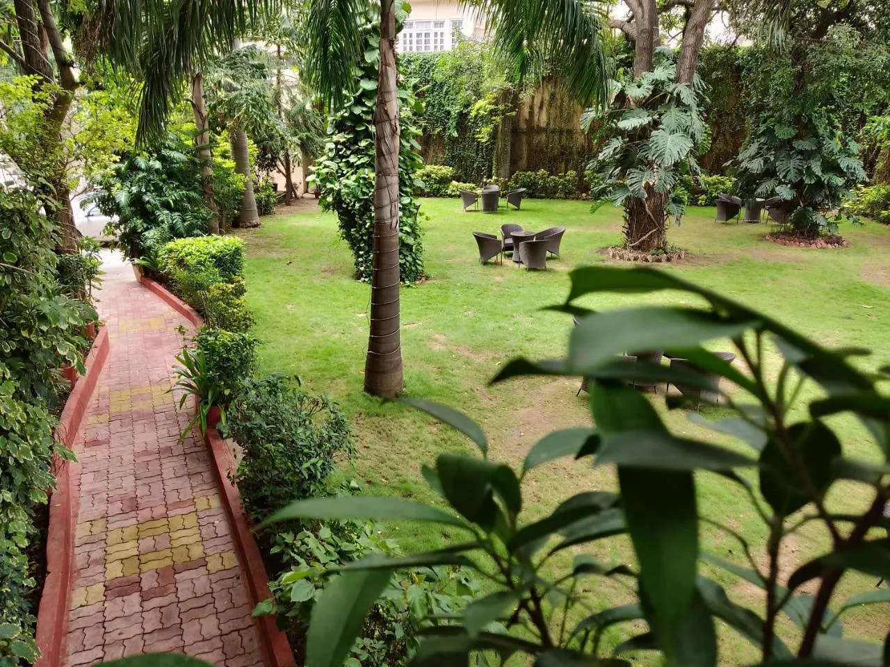 Rajdarshan - A Lake View Hotel In Udaipur
